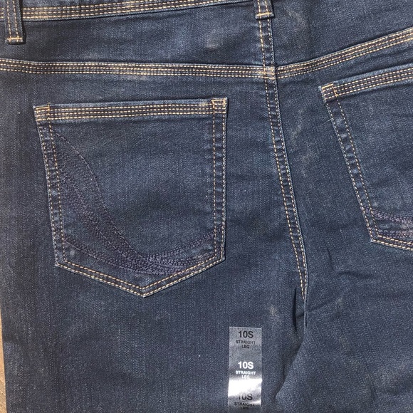 💜 Classic Straight Leg Jeans - Short 💜 - Picture 5 of 11